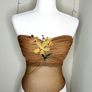 Vintage floral wrap top. Size small.